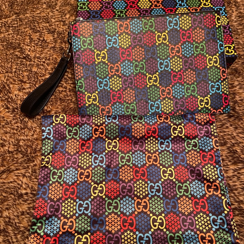 Authentic Gucci Colorful GG Supreme Pouch Set